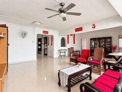 Blk 142 Bukit Batok Street 11 (Bukit Batok), HDB Executive #623655221